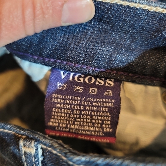 VIGOSS NEW YORK BERMUDA MEDIUM WASH DENIM SHORTS, SZ 27 - Picture 10 of 10